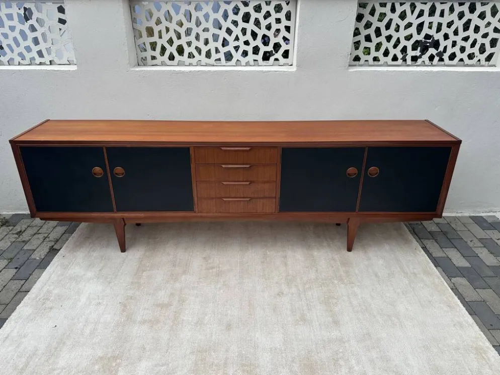 Grande enfilade Rudolf Bernd Glatzel pour Fristho