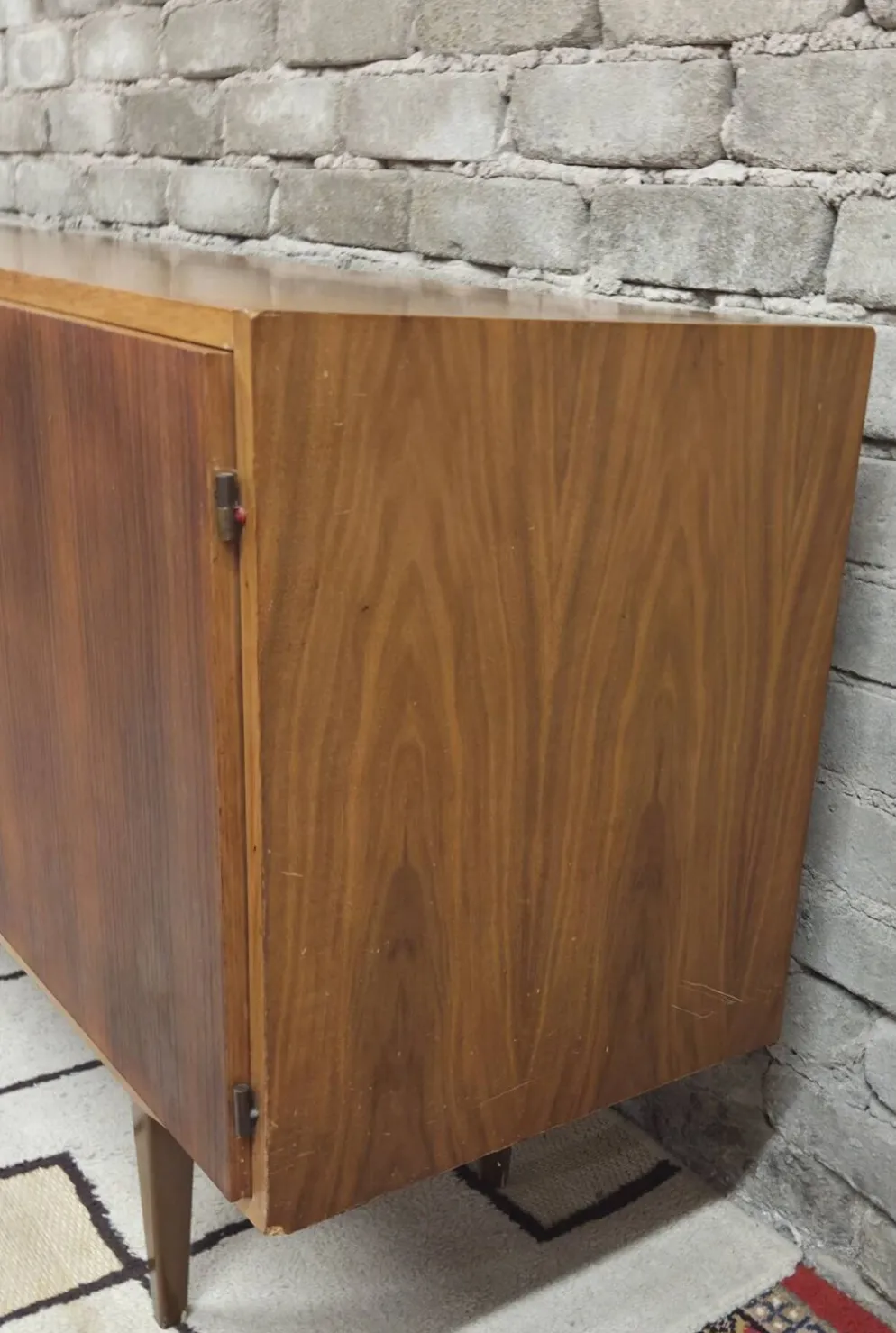 Grande enfilade vintage années 60/70 – 3 tiroirs – design moderniste