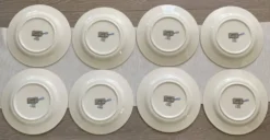 8 grandes assiettes plates en faïence de gien