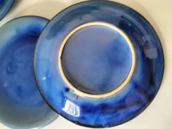6 grandes assiettes plates en grès bleu cobalt et turquoise