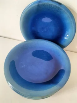 6 grandes assiettes plates en grès bleu cobalt et turquoise
