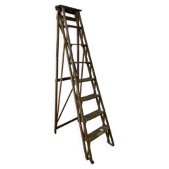 Grand escabeau en bois vintage
