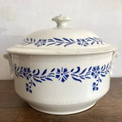 Grande soupière ancienne Sainte Uze
