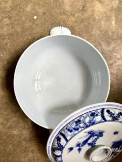 Grande soupière Creil & Montereau en terre de fer bleue, service