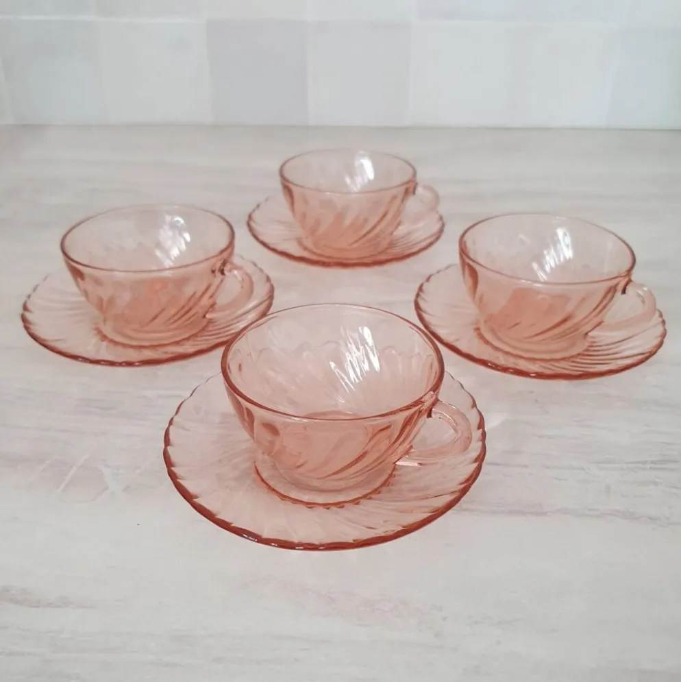 Grandes tasses Rosalines avec sous-tasses