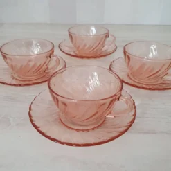 Grandes tasses Rosalines avec sous-tasses