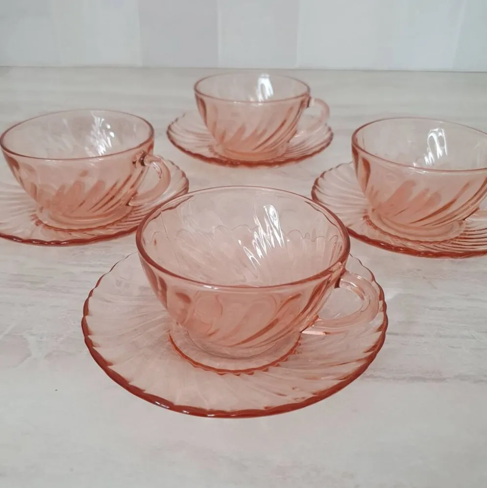 Grandes tasses Rosalines avec sous-tasses