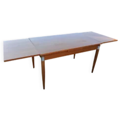 Grande table