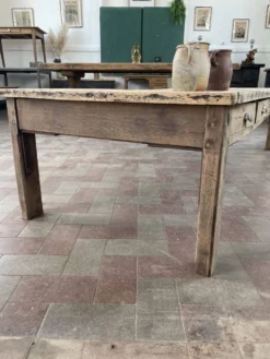 Grande Table basse de ferme avec 8 tiroirs