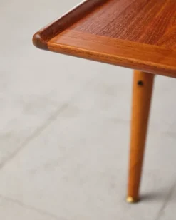 Grande table basse de Grete Jalk, design danois Mid-Century