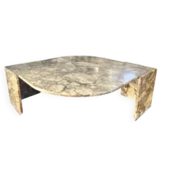 Grande table basse Italienne en marbre 1980