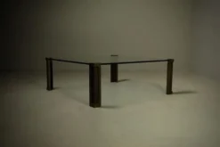 Grande table basse monumentale modèle T14 par Peter Ghyczy années 1970