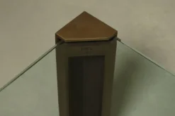 Grande table basse monumentale modèle T14 par Peter Ghyczy années 1970