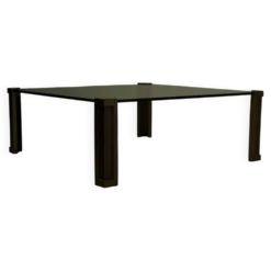 Grande table basse monumentale modèle T14 par Peter Ghyczy années 1970
