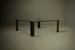 Grande table basse monumentale modèle T14 par Peter Ghyczy années 1970