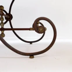 Grande table de boucher française du 19ème siècle en fer forgé et marbre rouge