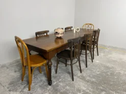 Grande table de ferme ancienne en chêne – 229 cm