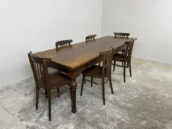 Grande table de ferme ancienne en chêne – 229 cm