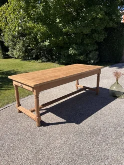 Grande table de ferme en chêne massif