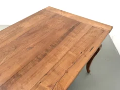 Grande table de ferme en merisier massif des années 1900