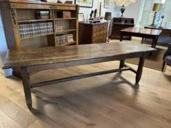 Grande table de ferme française
