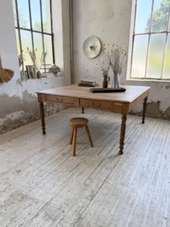 Grande table de ferme XL chêne « carrée » conférence 1950