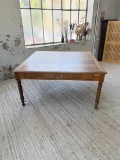 Grande table de ferme XL chêne « carrée » conférence 1950