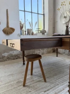 Grande table de ferme XL chêne « carrée » conférence 1950