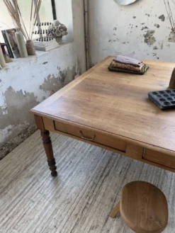 Grande table de ferme XL chêne « carrée » conférence 1950