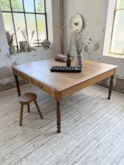 Grande table de ferme XL chêne « carrée » conférence 1950