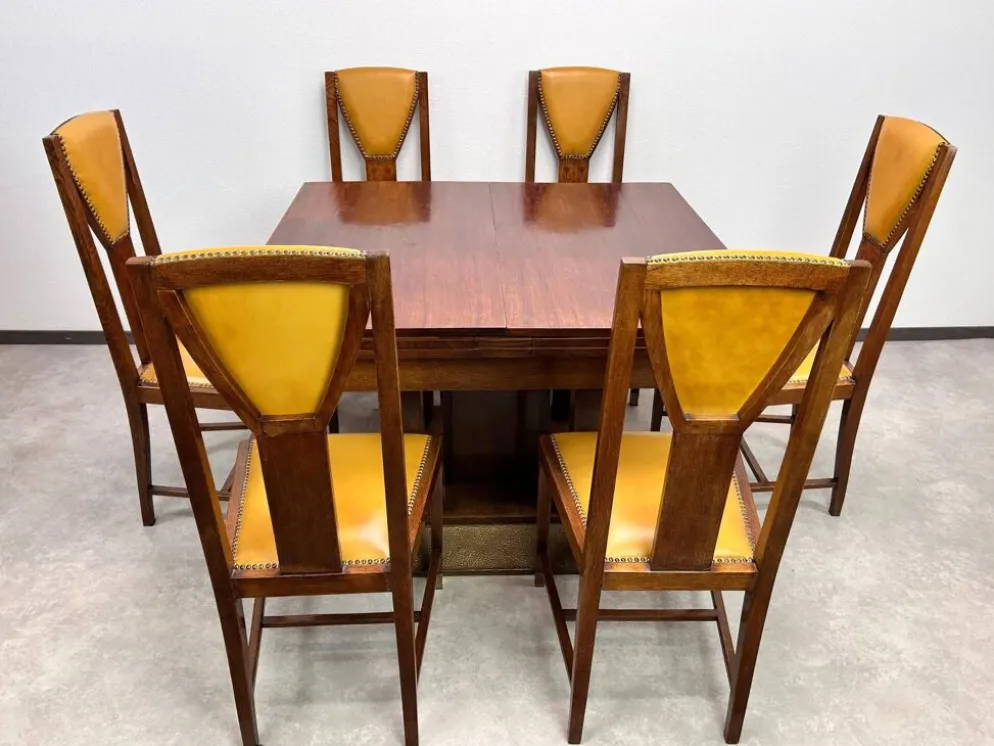 Grande table de salle à manger pour 16 personnes attr. à Joseph Maria Olbrich