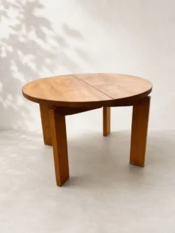 Grande table extensible Maison Regain en orme massif
