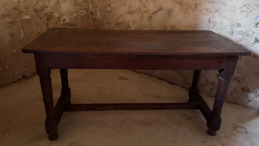 Grande table Louis XIII d'époque en chêne massif