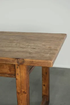 Grande table à manger de ferme antique du 19ème siècle en bois de pin.