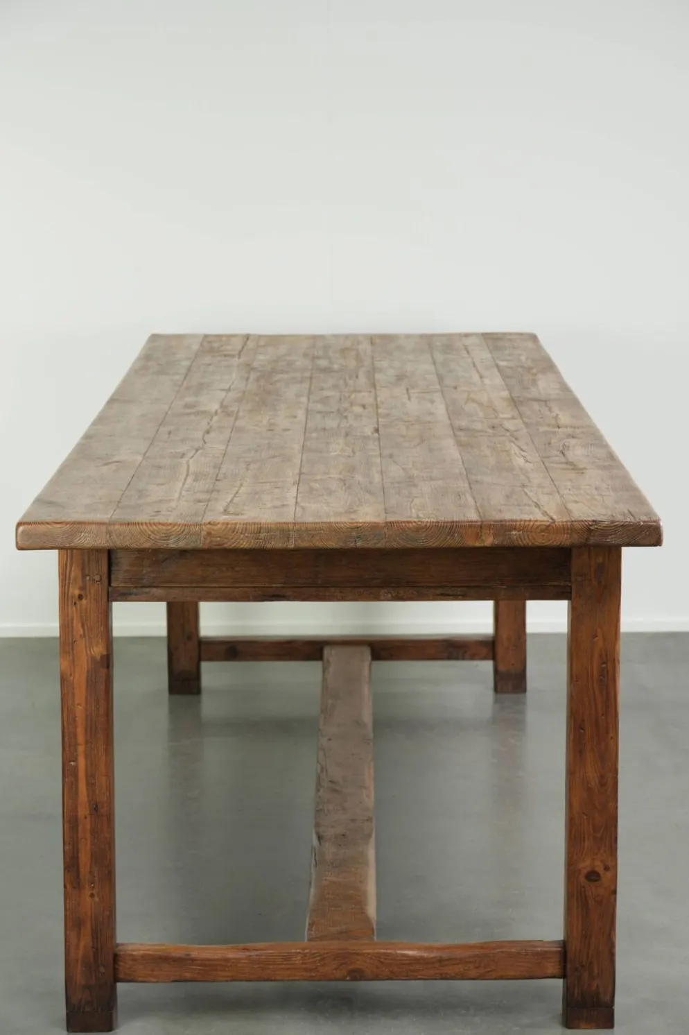 Grande table à manger de ferme antique du 19ème siècle en bois de pin.