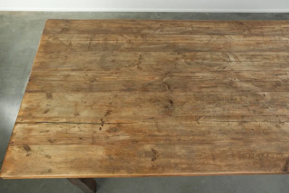 Grande table à manger de ferme antique du 19ème siècle en bois de pin.