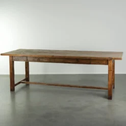 Grande table à manger de ferme antique du 19ème siècle en bois de pin.
