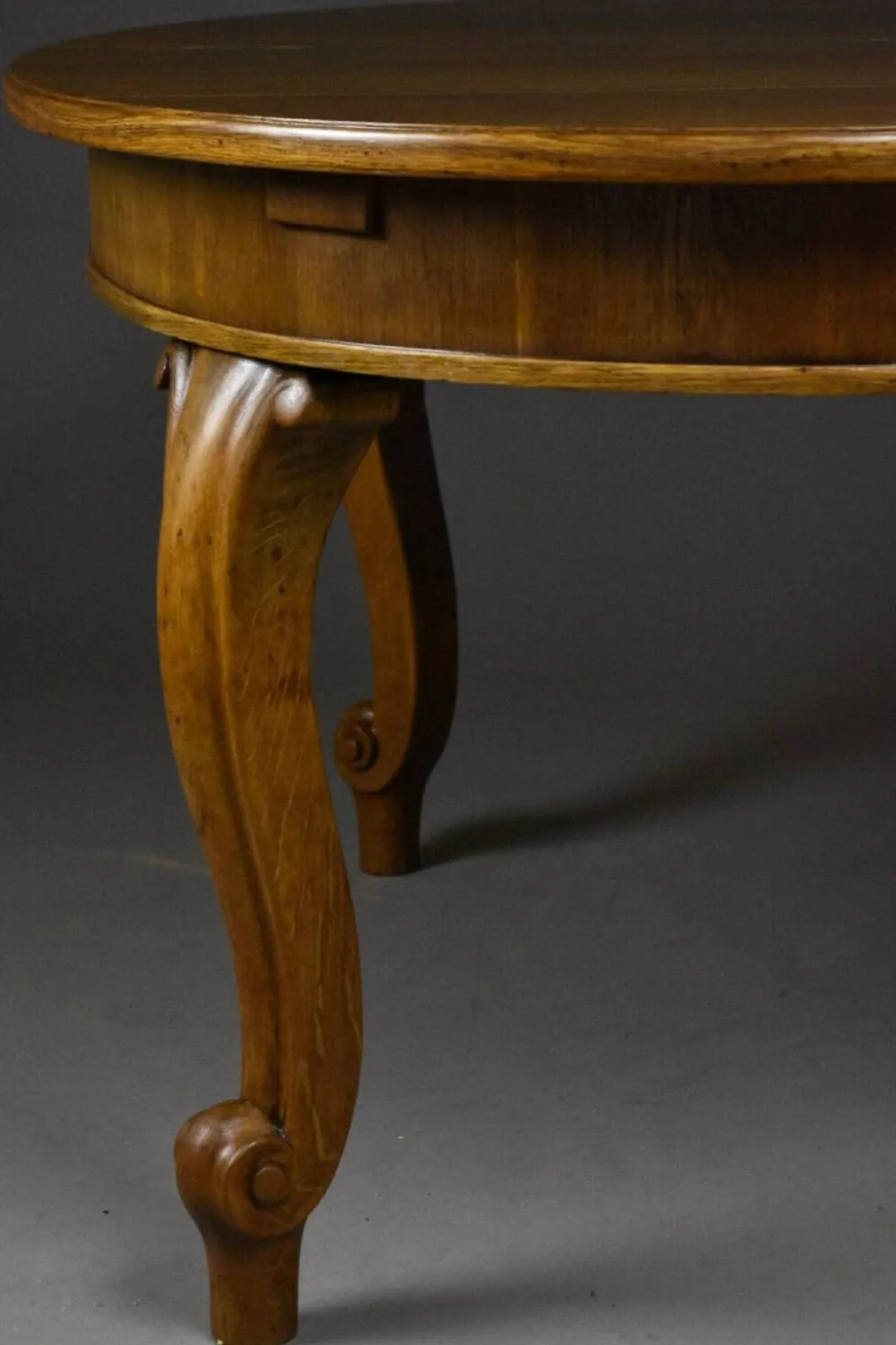 Grande table à manger extensible en chêne, début du 20e siècle