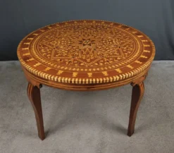 Grande Table à Thé Marocaine en Marqueterie – XXe