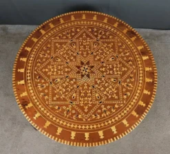 Grande Table à Thé Marocaine en Marqueterie – XXe