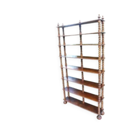 Grande étagère/bibliothèque en bois tourné
