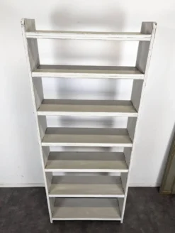 Grande étagère bibliothèque en bois peint blanc