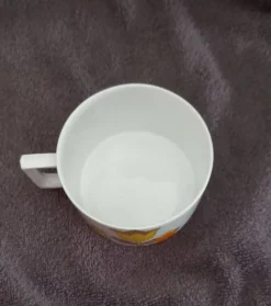 Grande tasse Berry haute porcelaine création Lourioux France