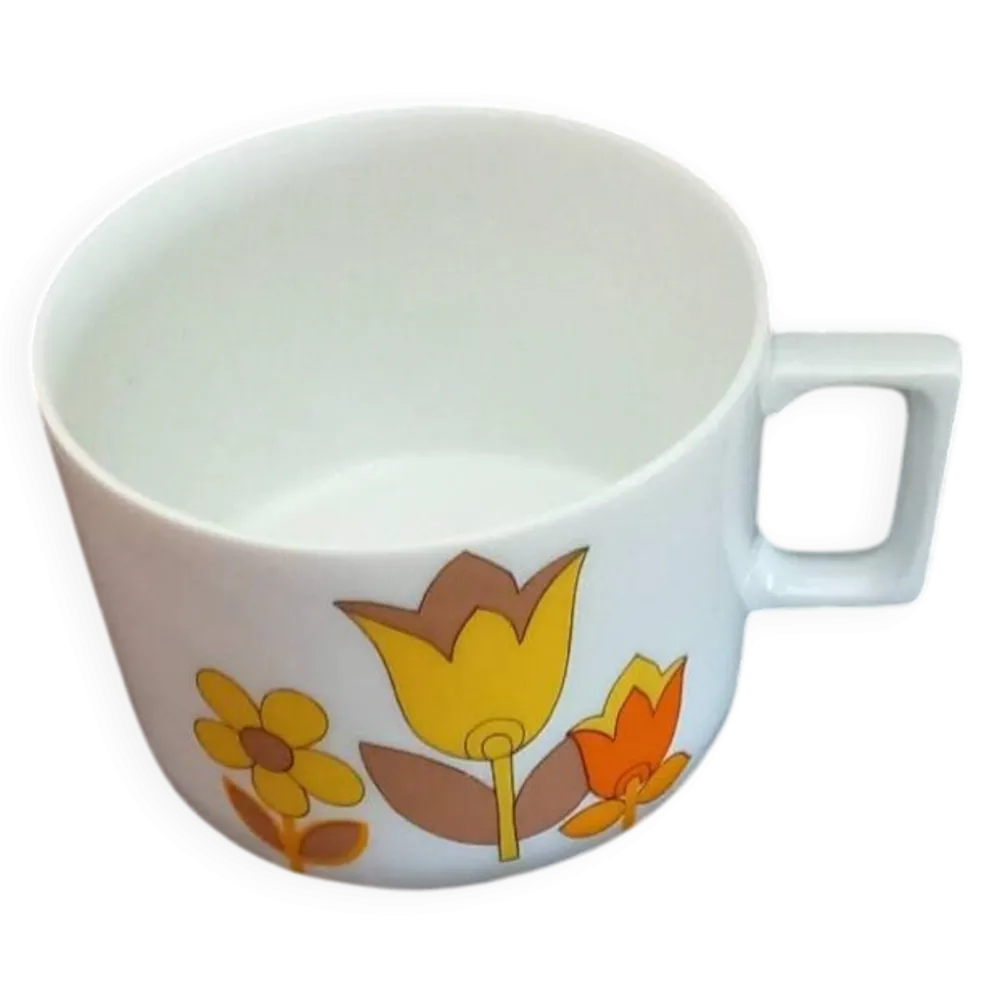 Grande tasse Berry haute porcelaine création Lourioux France