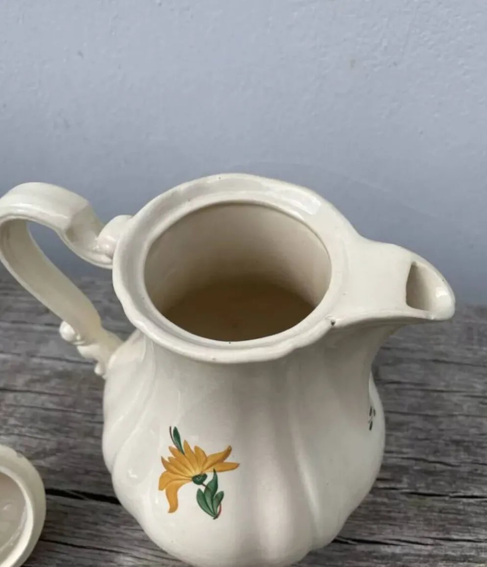 Grande théière en céramique à décor de fleurs Digoin Sarreguemines