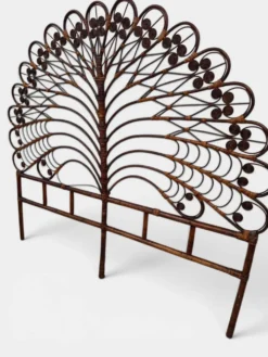 Grande tête de lit « Peacock » en rotin – Modèle Paon – France, années 1970