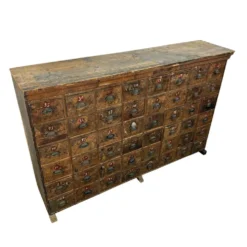 Grand meuble ancien à tiroirs – Cabinet industriel à 48 tiroirs