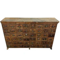 Grand meuble ancien à tiroirs – Cabinet industriel à 48 tiroirs