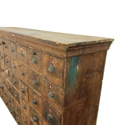 Grand meuble ancien à tiroirs – Cabinet industriel à 48 tiroirs