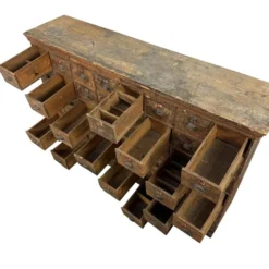 Grand meuble ancien à tiroirs – Cabinet industriel à 48 tiroirs